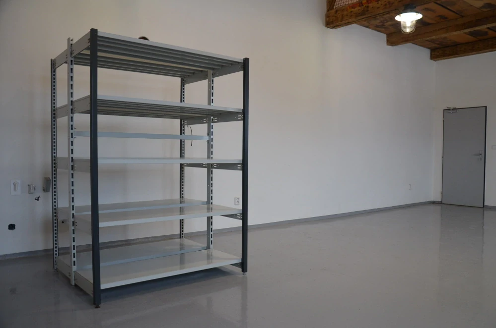 Regál oboustranný kovový – 190 x 125 x 105 cm – 5 polic – bez zad – barvený pozink – samonosný – vysoká nosnost – Linde