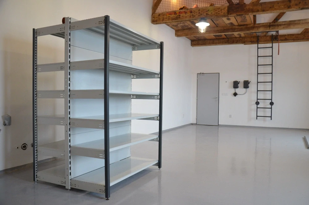Regál oboustranný kovový – 190 x 125 x 105 cm – 6 polic – se zády – barvený pozink – samonosný – vysoká nosnost – Linde