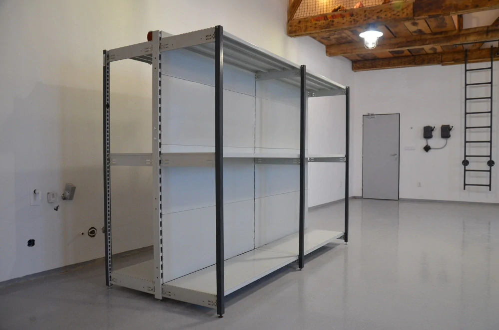 Regál oboustranný kovový – 190 x 250 x 105 cm – 3 police – se zády – barvený pozink – samonosný – vysoká nosnost – Linde